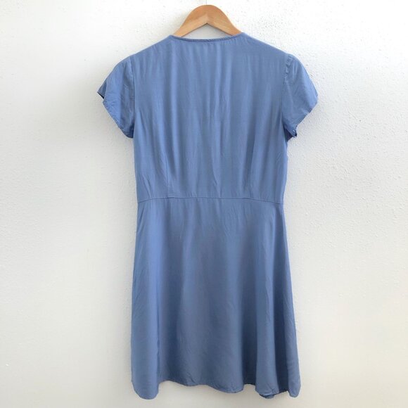 UNIQLO V-Neck Short-sleeve Flare Dress Size Small - Picture 3 of 11